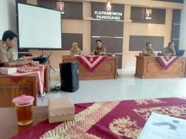 Sosialisasi pembentukan KIM